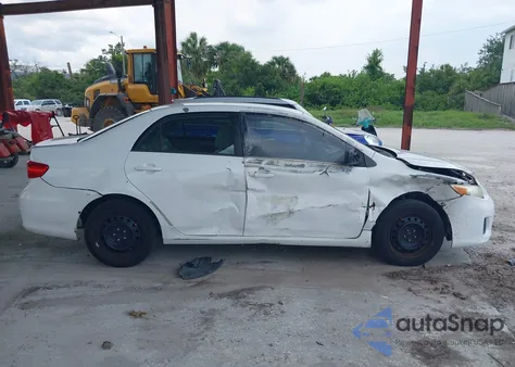 2013 Toyota Corolla Le из США, поврежденный, VIN 5YFBU4EE4DP144137